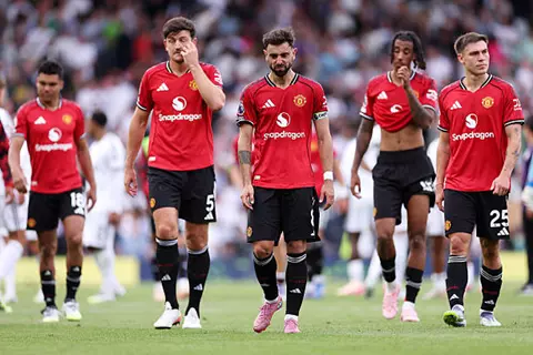 الصدارة في لندن.. ترتيب الدوري الإنجليزي بعد تعادل مانشستر يونايتد أمام فولهام